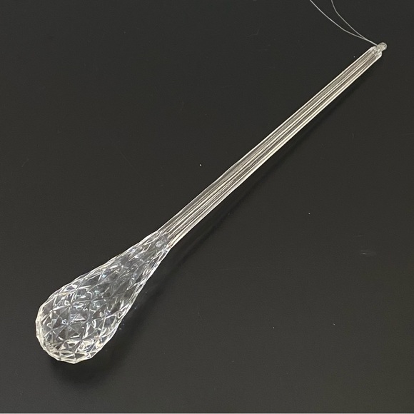 8pcs Vintage Clear Lucite Acrylic Teardrop 8” Christmas Tree Ornament - Picture 6 of 10